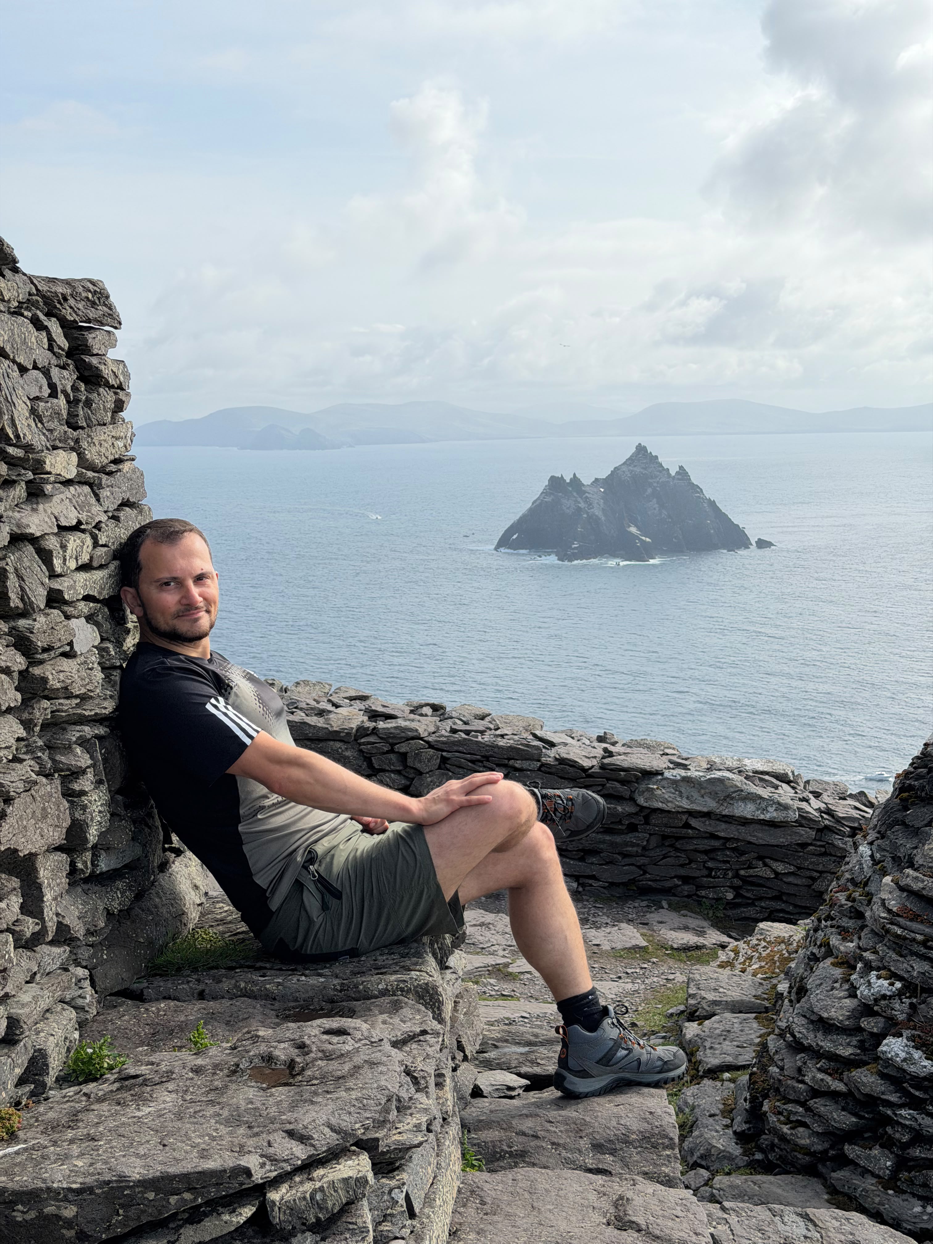 Yusuf Aytas at the Skellig Michael monastery overlooking Little Skellig